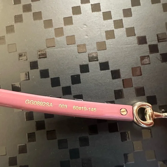 Gucci Rose-Tinted Sunglasses